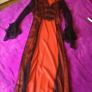 COSTUME VAMPIRE THIN OVERCOAT SZ M